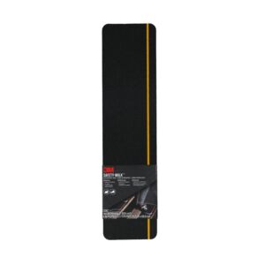 SLIP RESISTANT RFLECTIVE TREAD 6X24" BLK SLIP RESISTANT RFLECTIVE TREAD 6X24" BLK